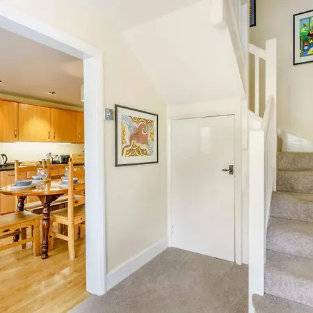 3 Bed In Village Llh40 * Hawkshead