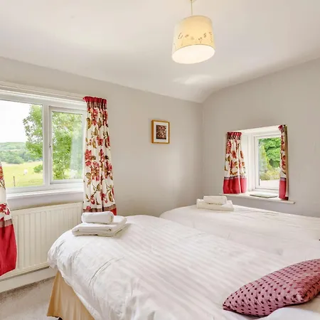 3 Bed In Village Llh40 Tatil Evi Hawkshead