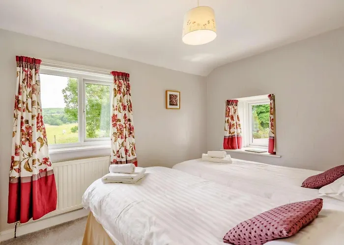 3 Bed In Oc-llh40 * 霍克斯黑德